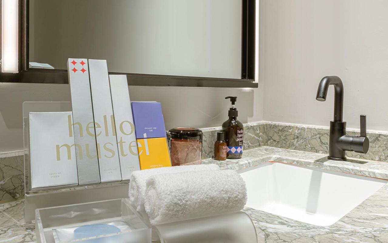 The Mustel Hotel Chongqing Hongyadong Bagian luar foto